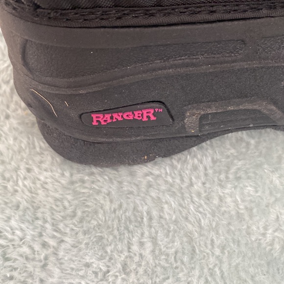 Ranger girls boots size 12 with liner adjustable tightness - Picture 7 of 11